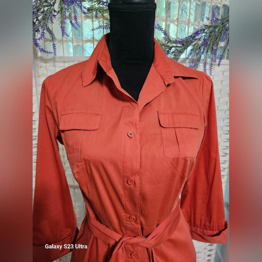 Banana Republic Coral Shirtdress - Picture 3 of 9